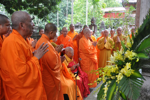Đoàn đại biểu các sư trụ trì chùa Việt tại Thái Lan về thăm Việt Nam - ảnh 2